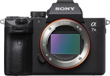Sony Alpha a7 III Fotocamera Digitale Mirrorless 25 Mpx 4K SOLO CORPO ILCE-7M3 7 III