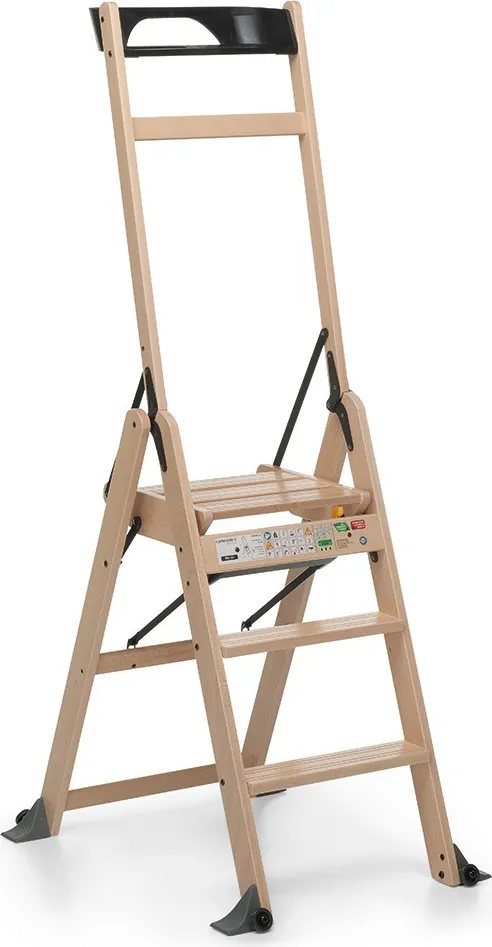 Scaletta pieghevole Foppapedretti 3 gradini in legno usata