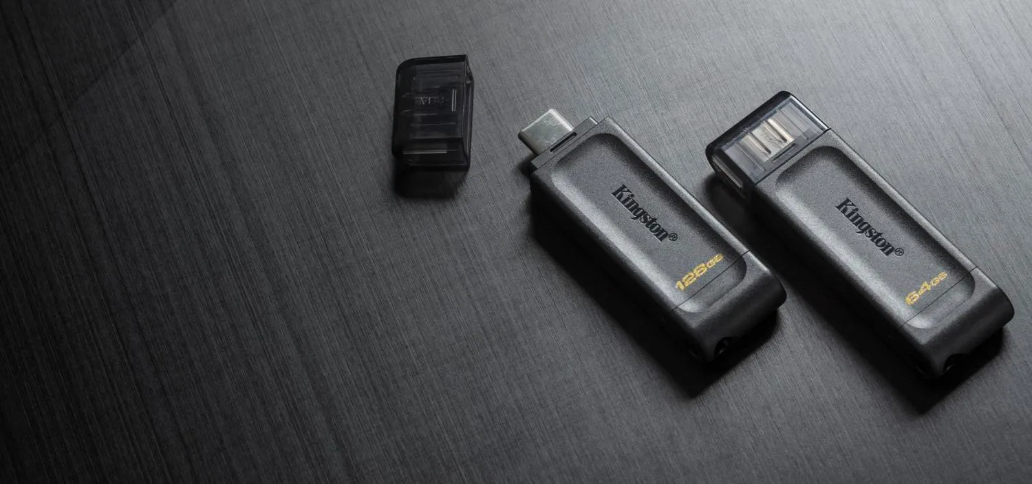 KINGSTON Chiavetta USB 128 gb 3.2 - DT70/128GB