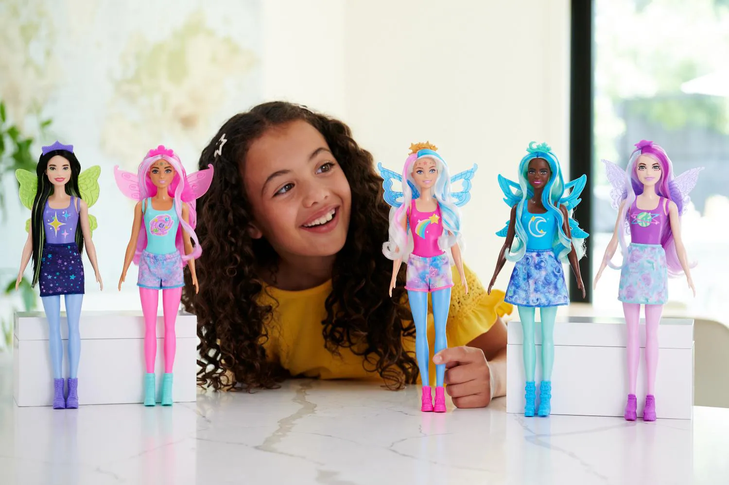 Barbie Color Reveal Bambola